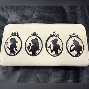 Classic Princess Loungfly wallet